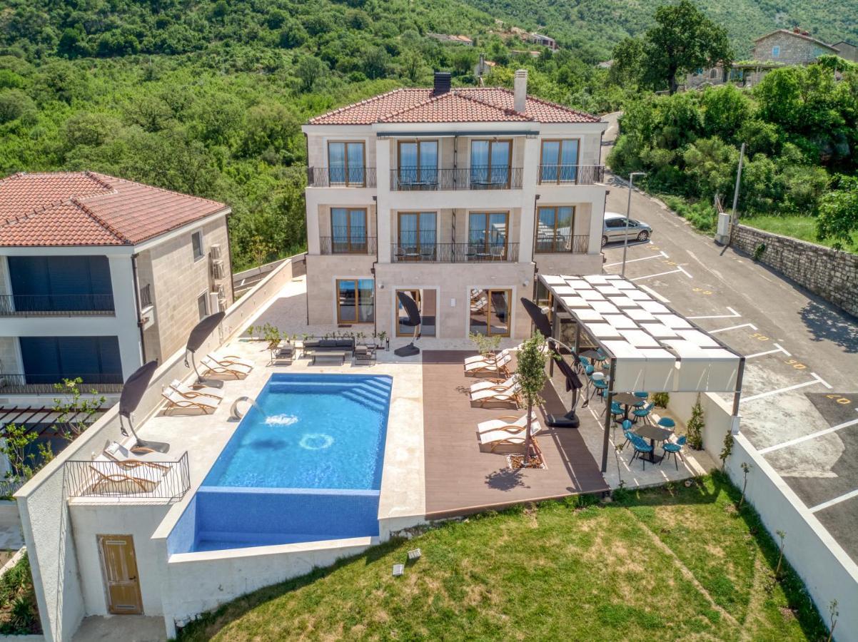 Quercus Residences Apartments 스베티스테판 외부 사진